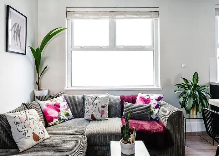 35A Howard Gardens - Cardiff City Centre